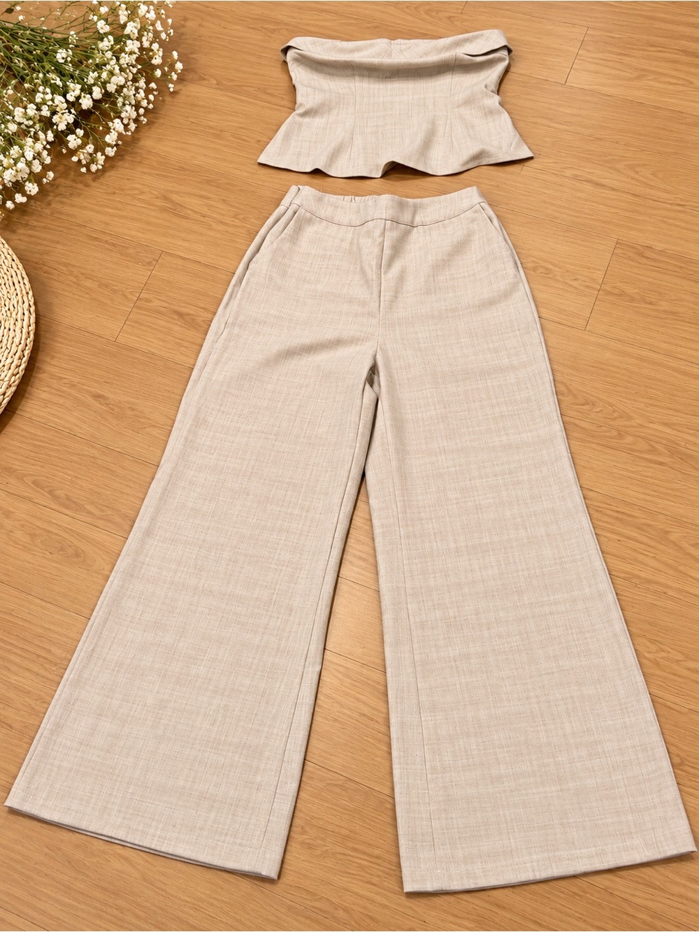 SHEIN Wide-Leg High-Rise Pants in Light Beige